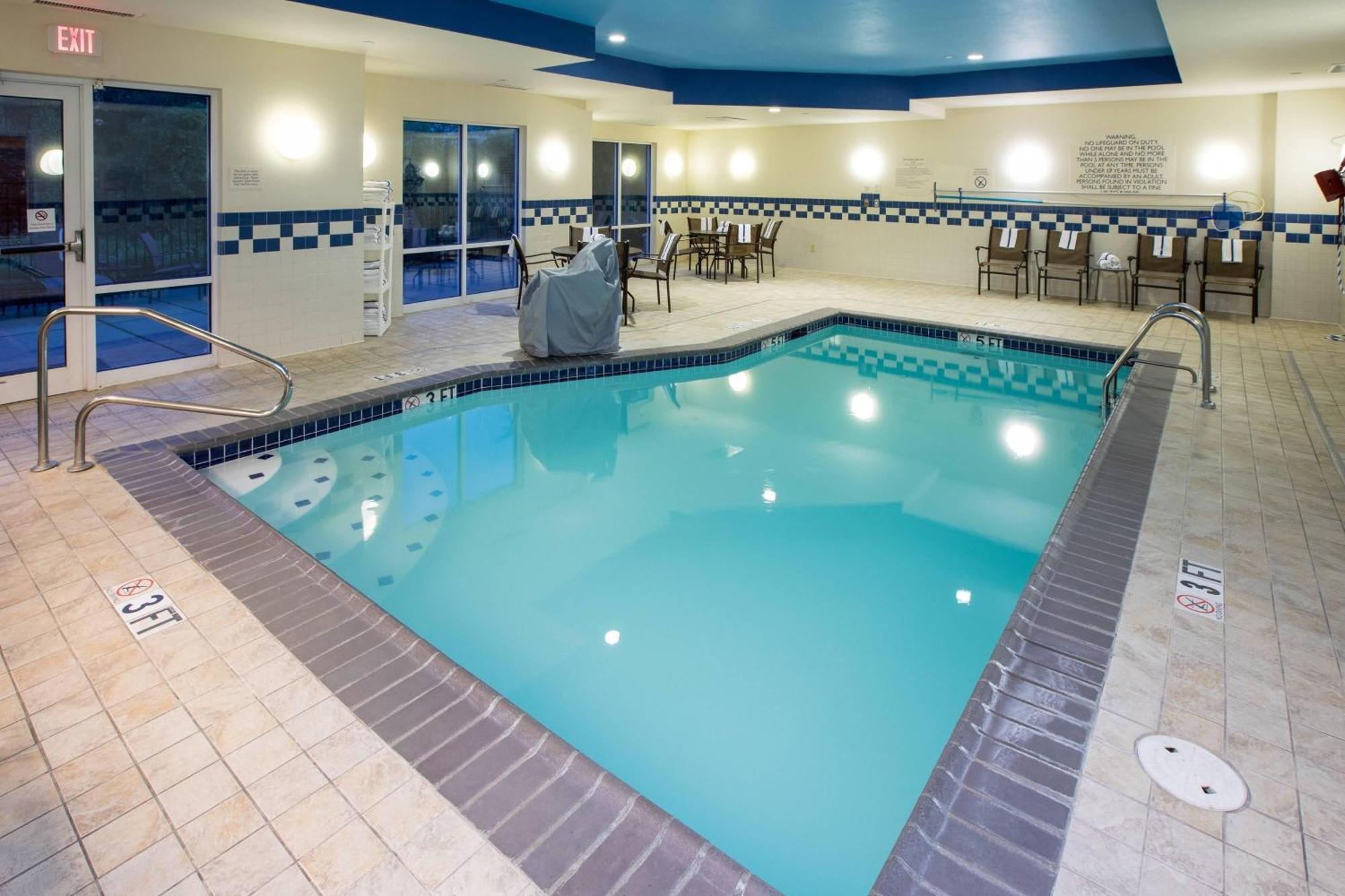 Fairfield Inn & Suites By Marriott Elizabethtown Buitenkant foto
